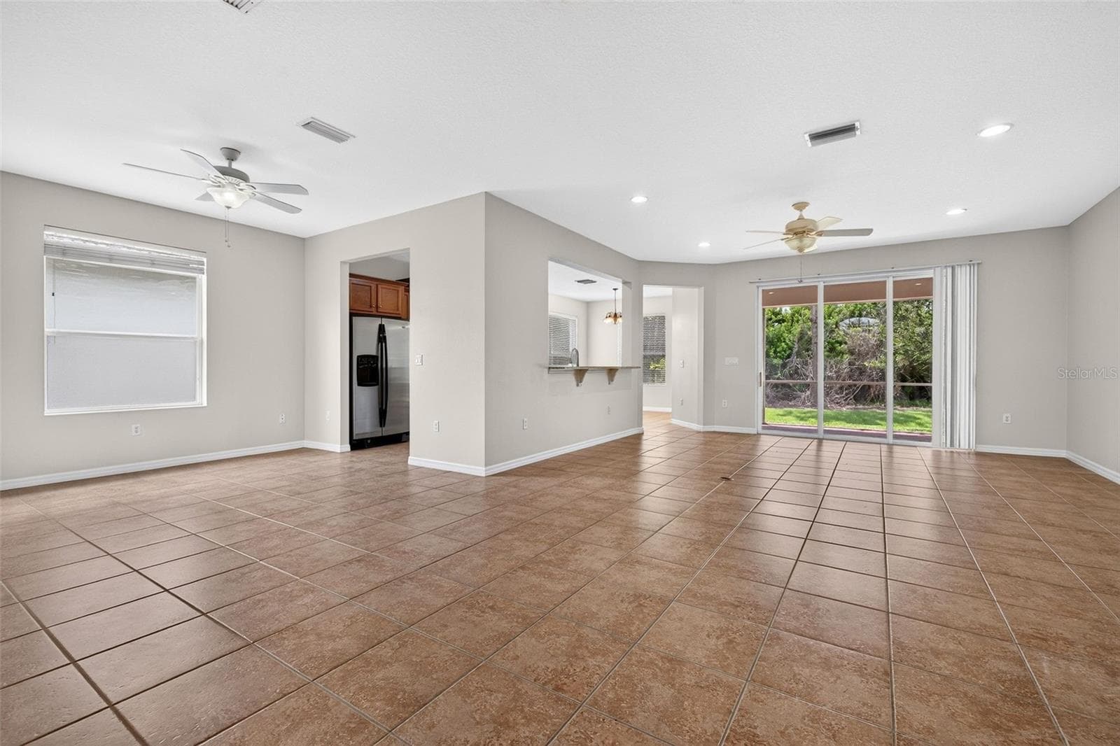Single Family Residence at 6744 45TH TER E, BRADENTON, photo 4 of 42