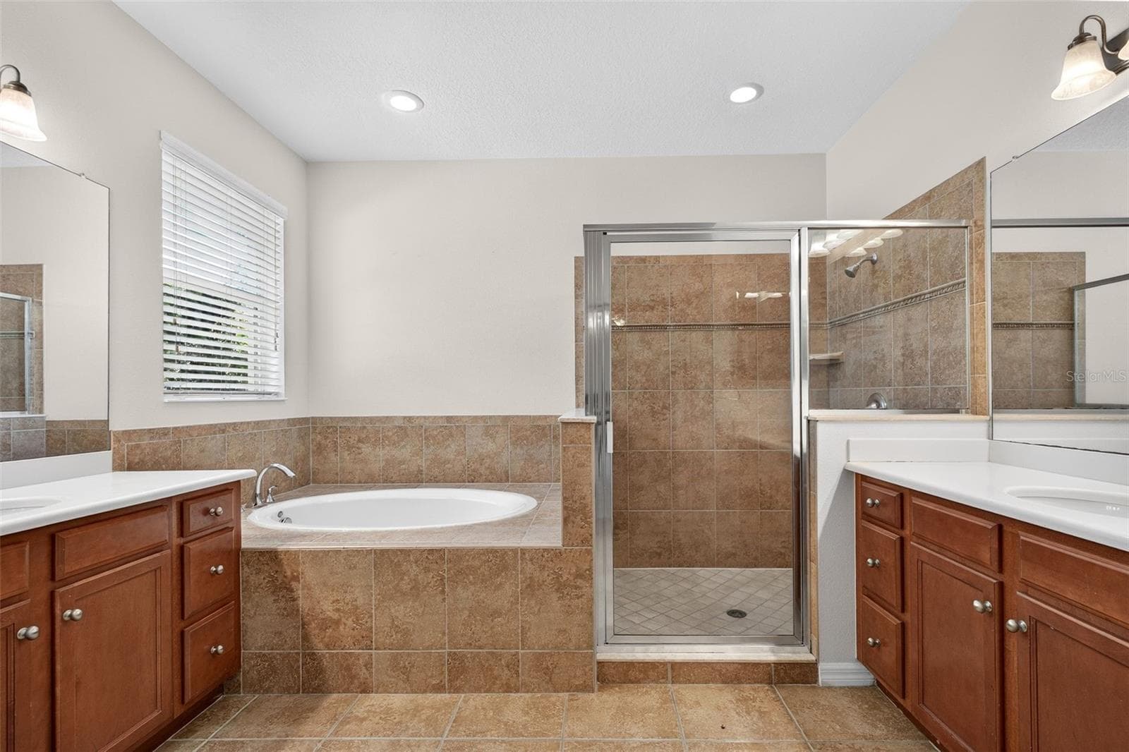 Single Family Residence at 6744 45TH TER E, BRADENTON, photo 32 of 42