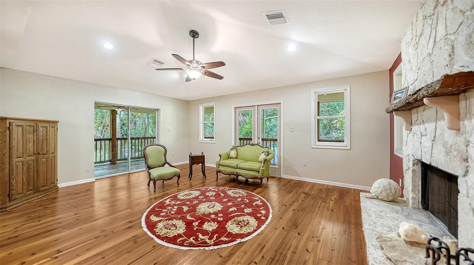 Single Family Residence at 2046 CORDES ST, OSPREY, photo 6 of 43