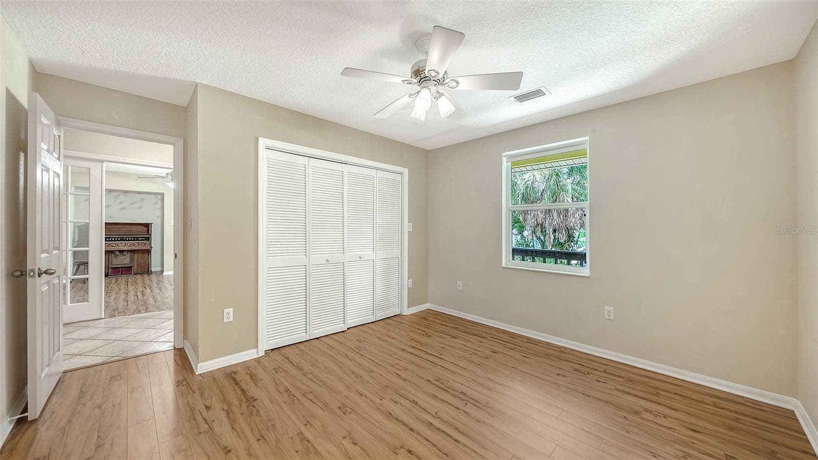 Single Family Residence at 2046 CORDES ST, OSPREY, photo 22 of 43