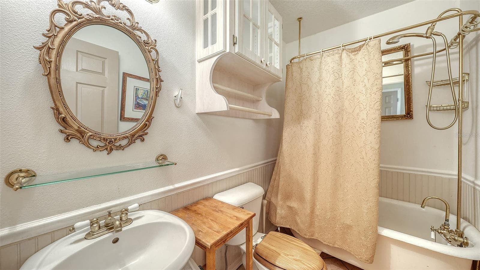 Single Family Residence at 2046 CORDES ST, OSPREY, photo 25 of 43