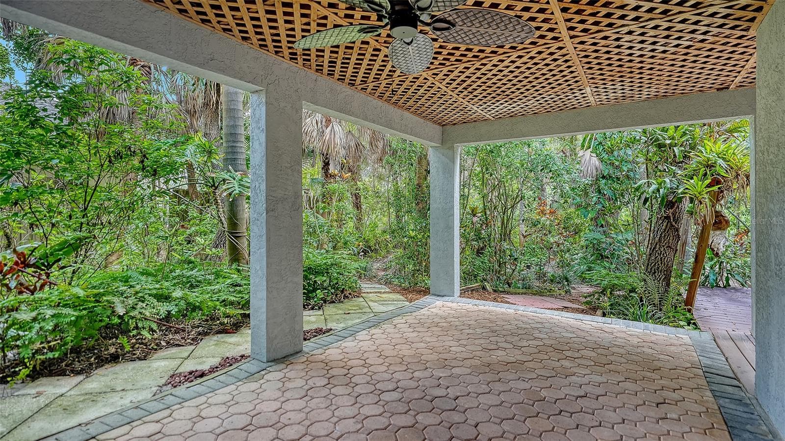 Single Family Residence at 2046 CORDES ST, OSPREY, photo 32 of 43