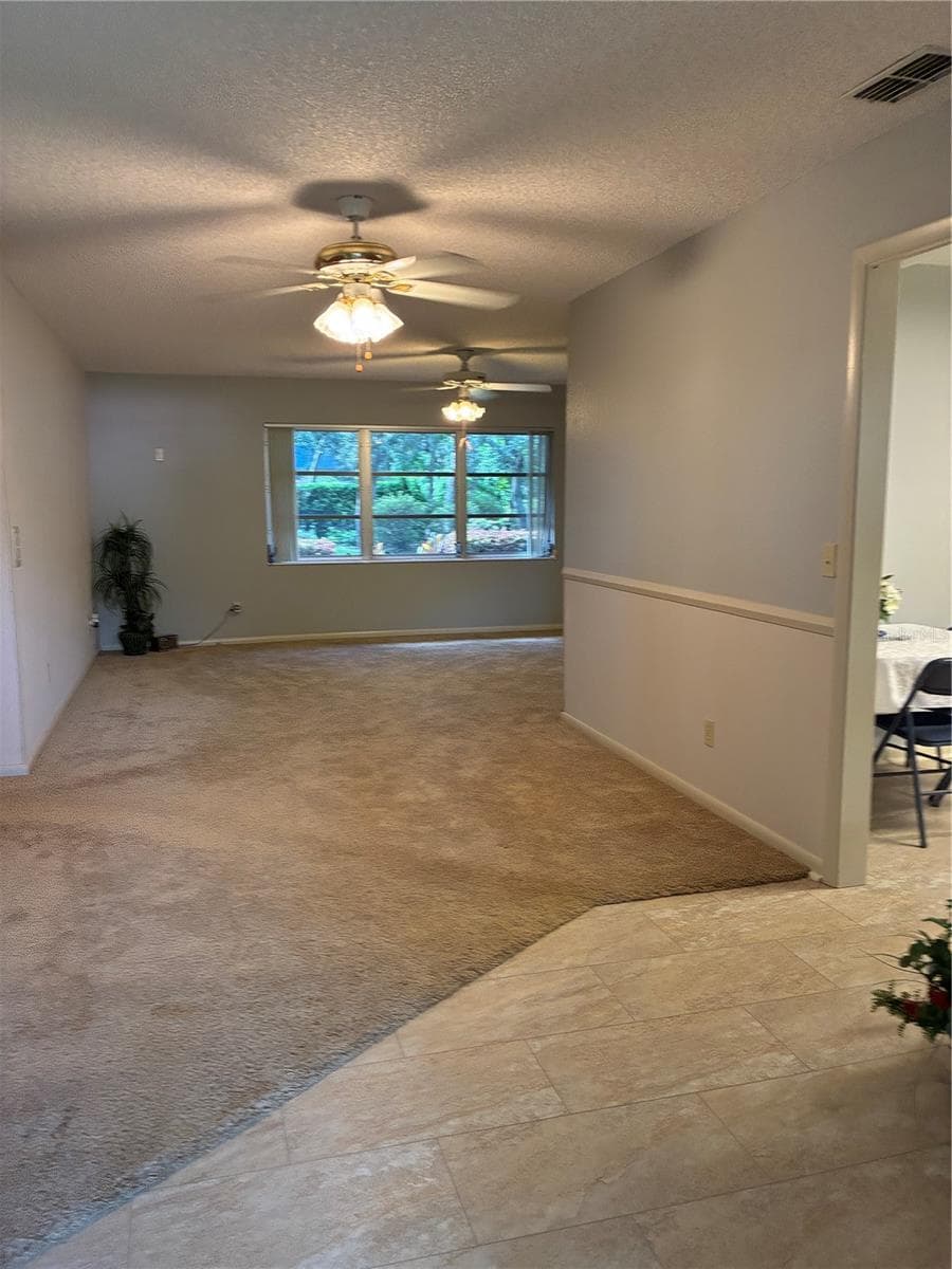 FOYER - 41 SPRING LN, HAINES CITY