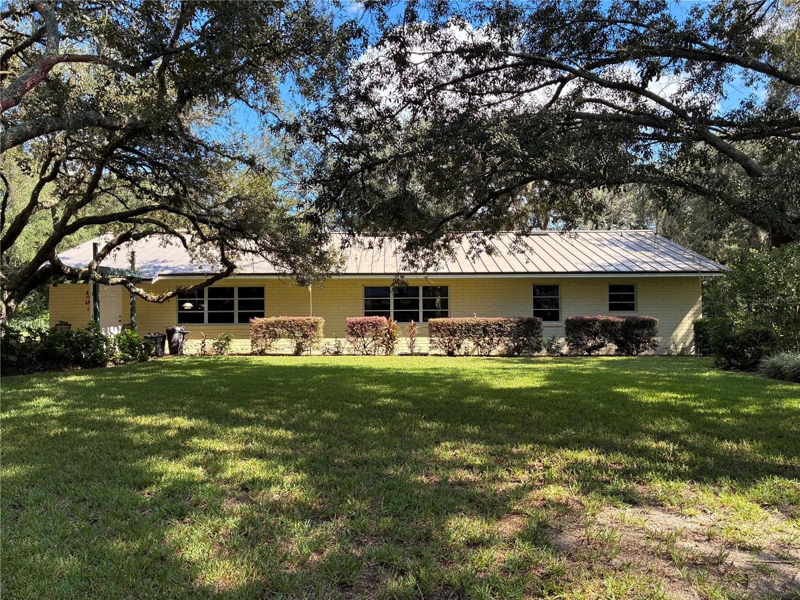BACK OF HOUSE - 41 SPRING LN, HAINES CITY