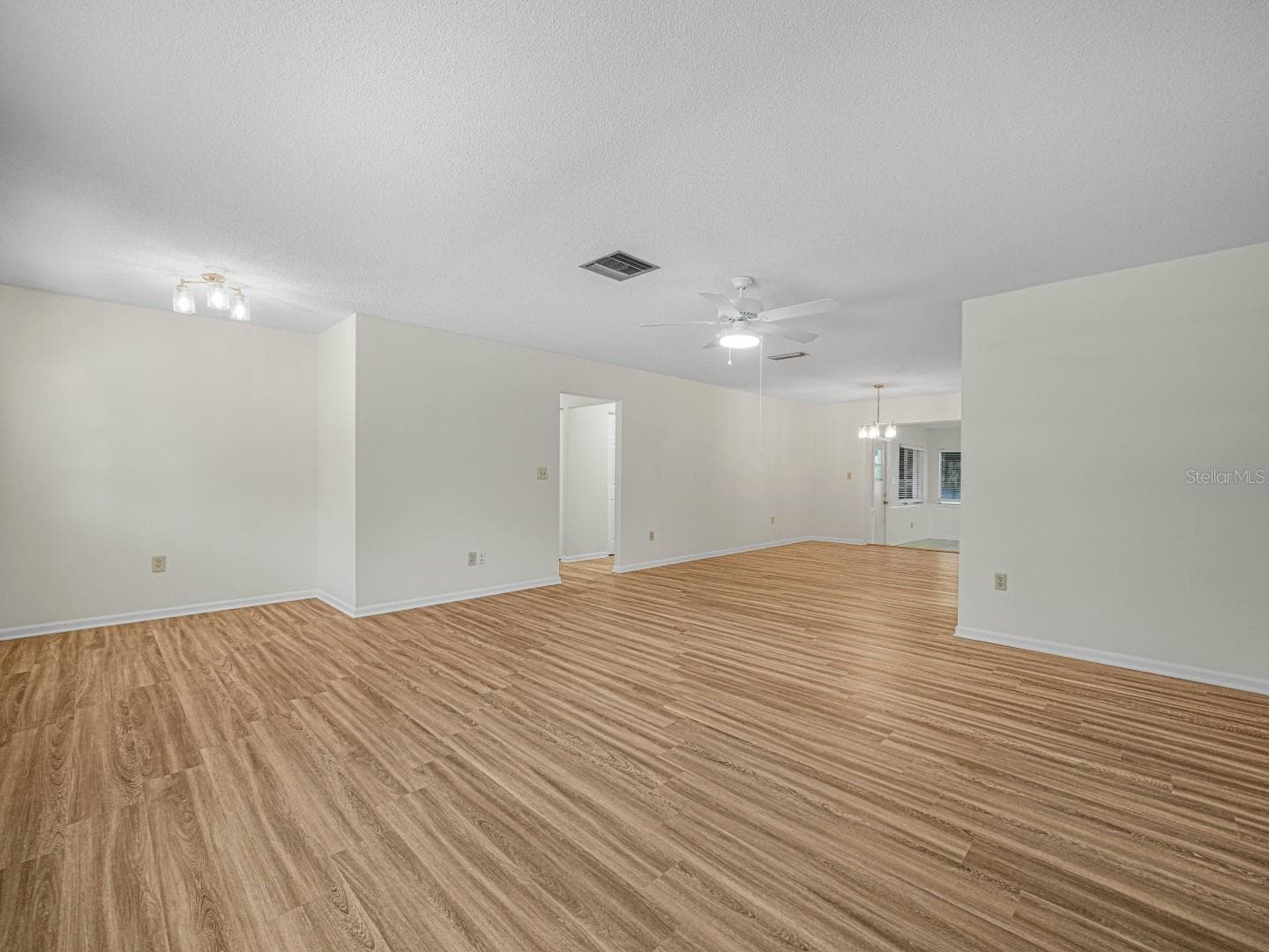 Single Family Residence at 619 LAKE BLUE DR, LAKE PLACID, photo 21 of 47