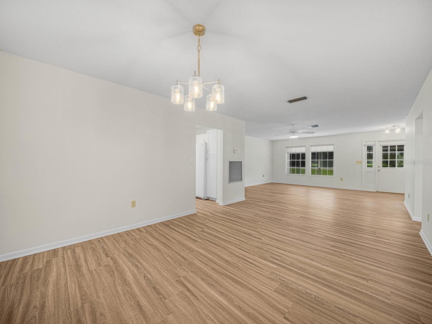 Single Family Residence at 619 LAKE BLUE DR, LAKE PLACID, photo 22 of 47