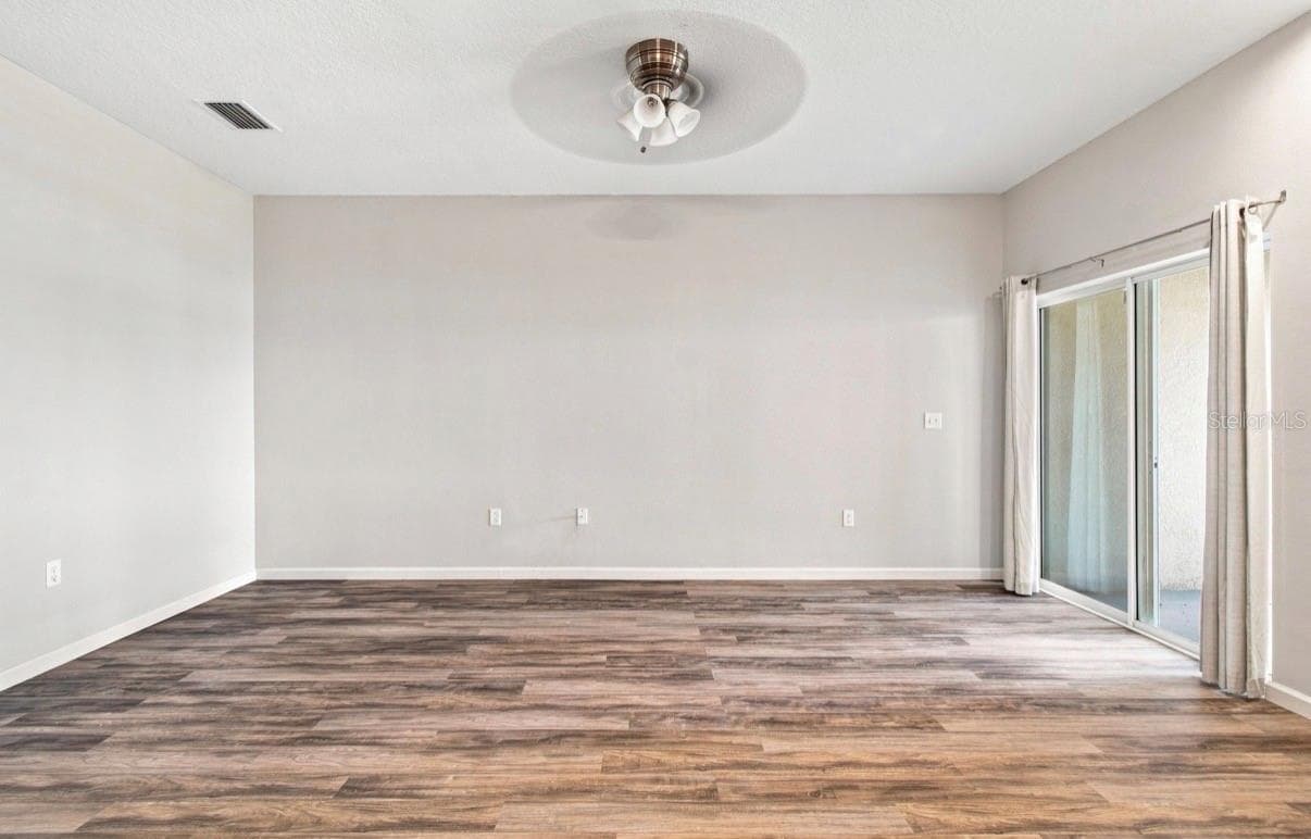 Townhouse at 9904 VENETIAN RIVER WAY, TAMPA, photo 21 of 64