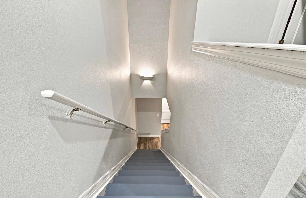 Townhouse at 9904 VENETIAN RIVER WAY, TAMPA, photo 29 of 64