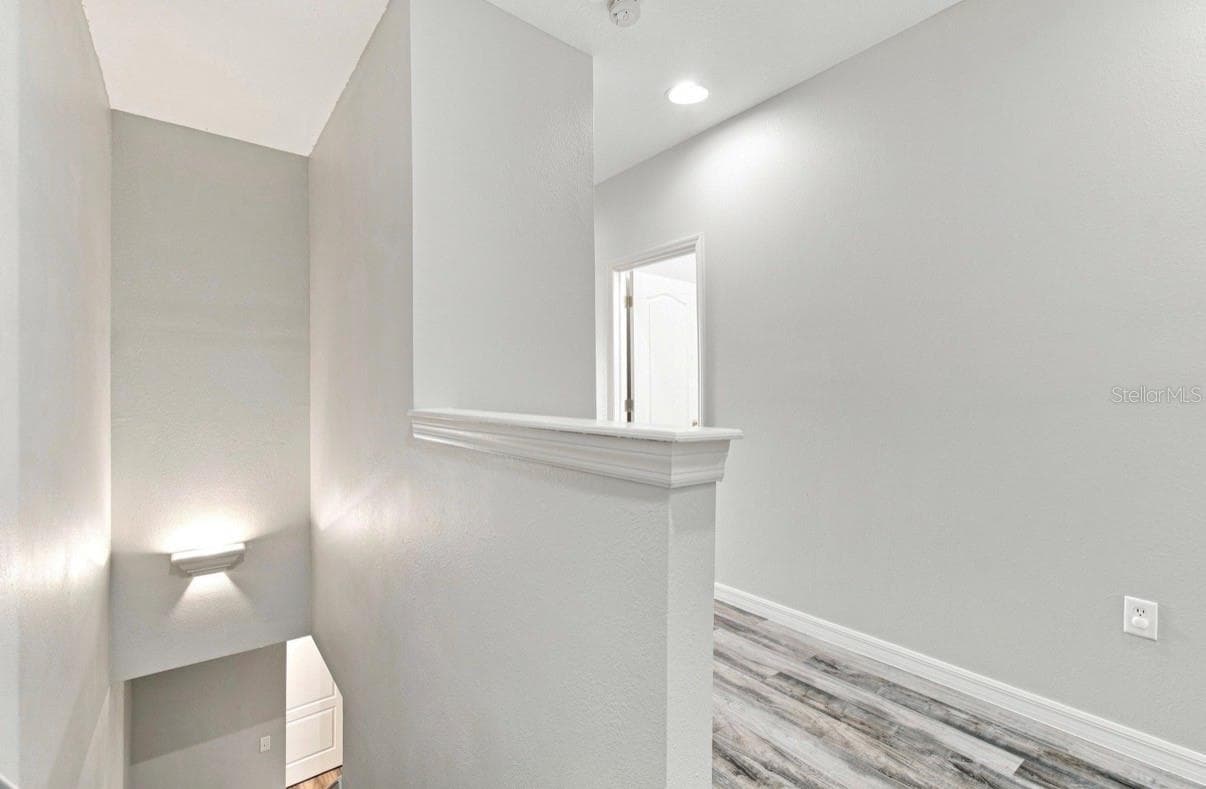 Townhouse at 9904 VENETIAN RIVER WAY, TAMPA, photo 30 of 64