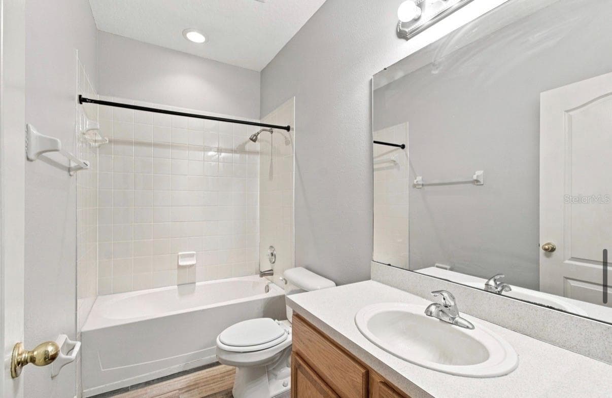 Townhouse at 9904 VENETIAN RIVER WAY, TAMPA, photo 45 of 64