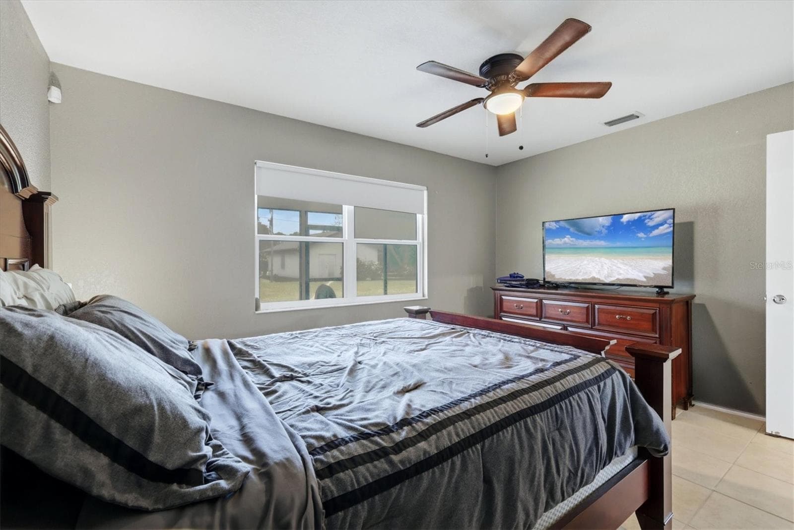Single Family Residence at 15231 CHAMBERLAIN BLVD, PORT CHARLOTTE, photo 19 of 46