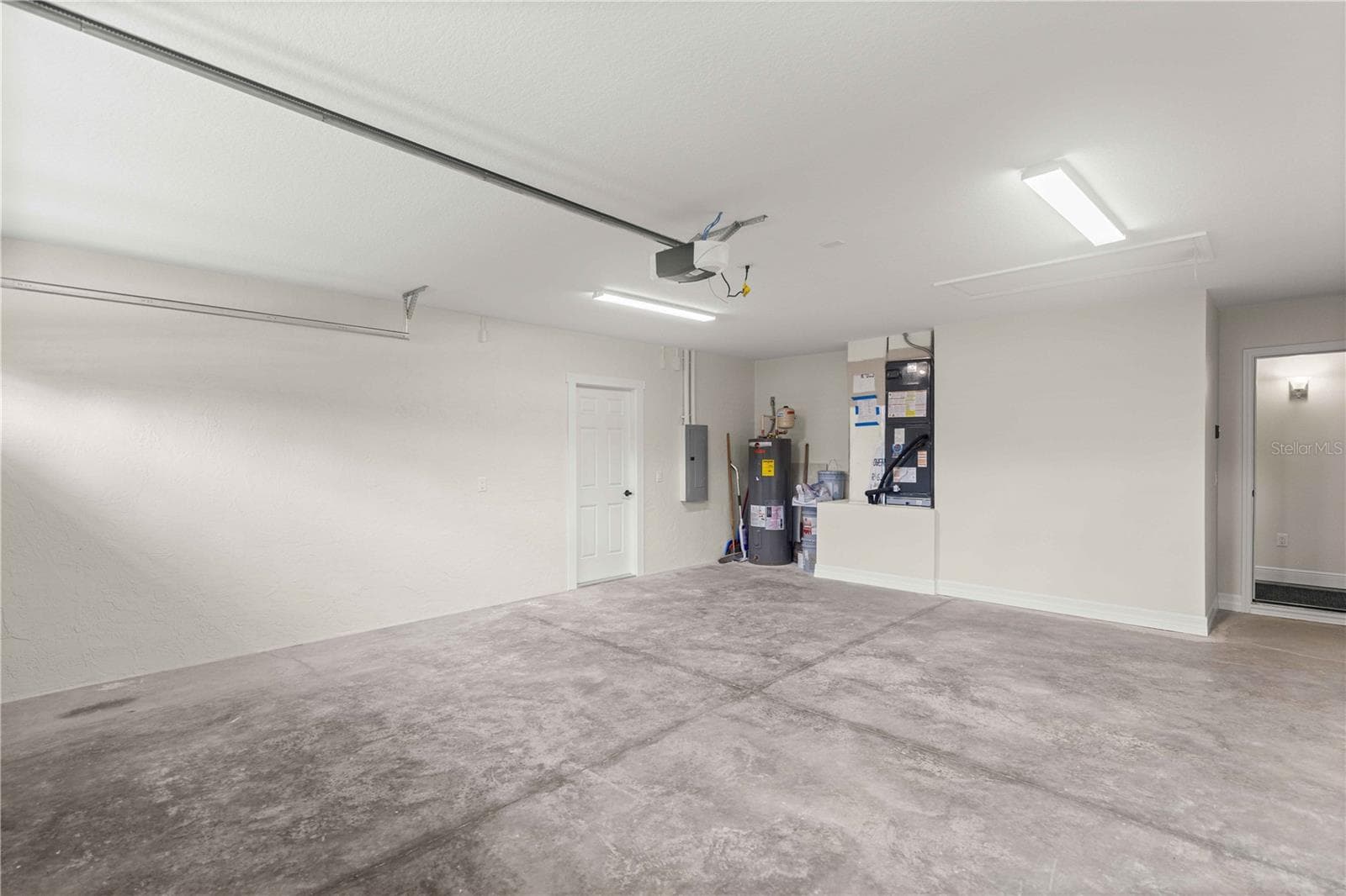 Garage - 13622 SW 112TH ST, DUNNELLON