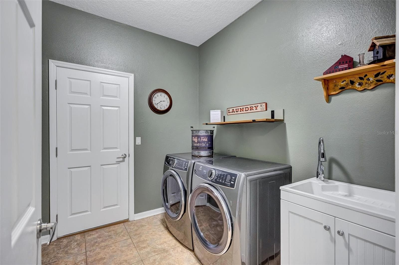 Single Family Residence at 1503 YALE CASTLE CT, RUSKIN, photo 15 of 51
