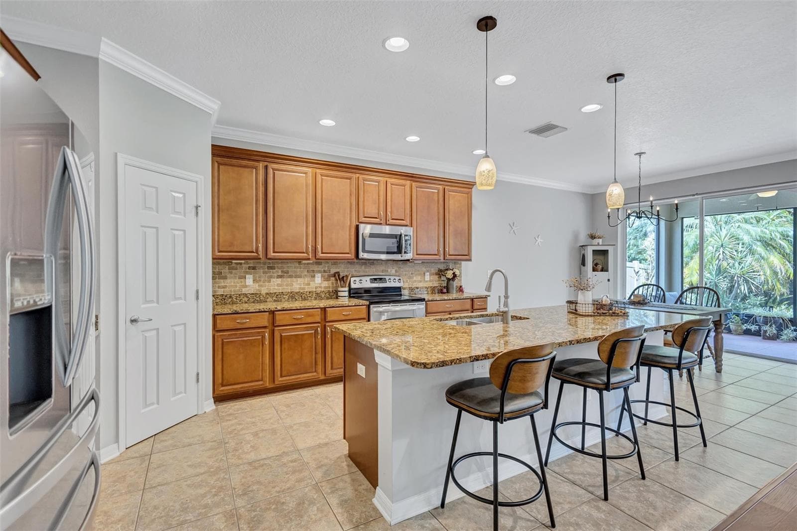 Single Family Residence at 1503 YALE CASTLE CT, RUSKIN, photo 27 of 51