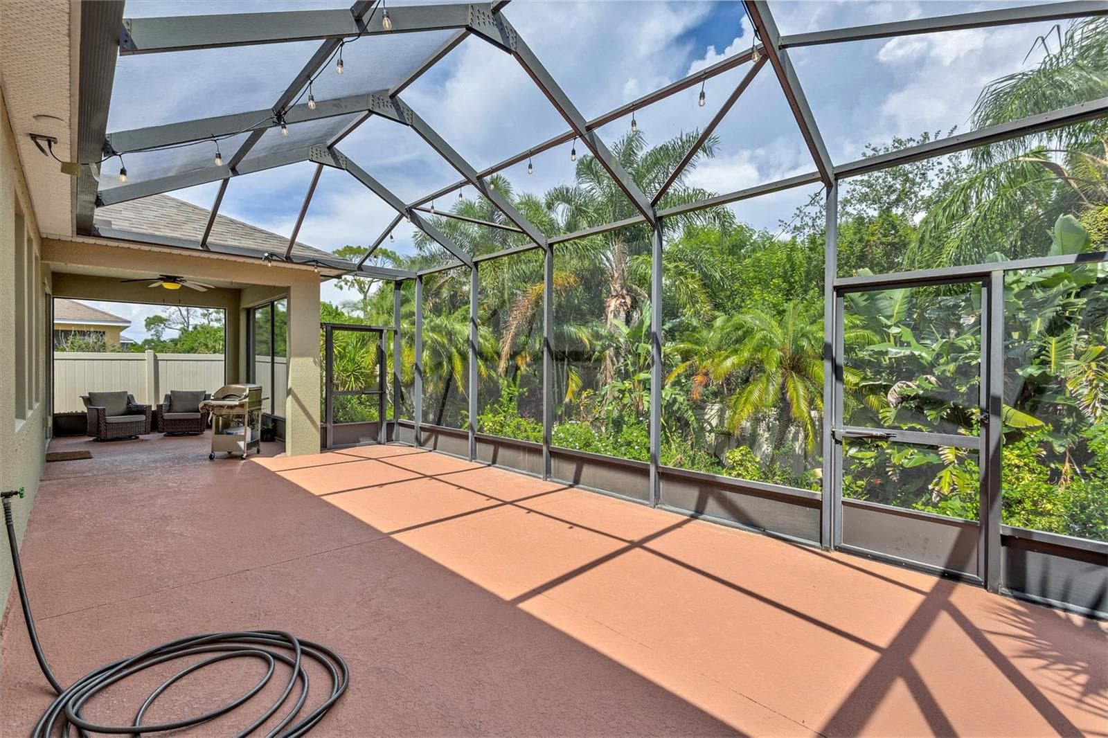 Single Family Residence at 1503 YALE CASTLE CT, RUSKIN, photo 44 of 51