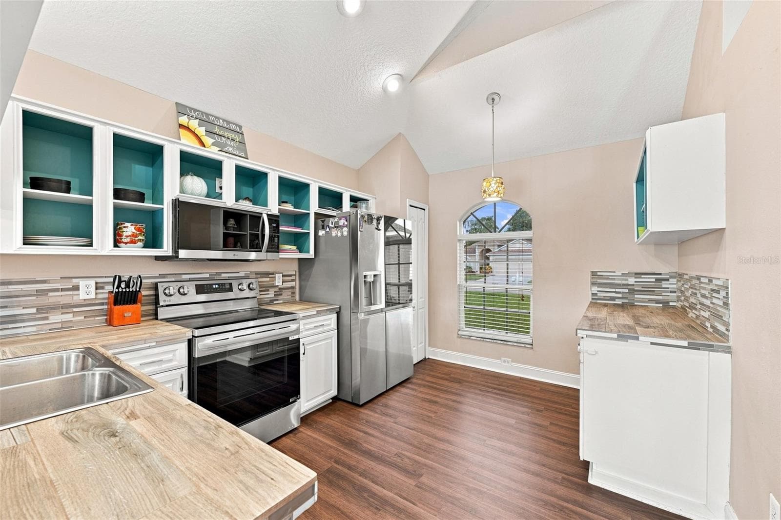 Single Family Residence at 4006 SAVAGE STATION CIR, NEW PORT RICHEY, photo 12 of 43