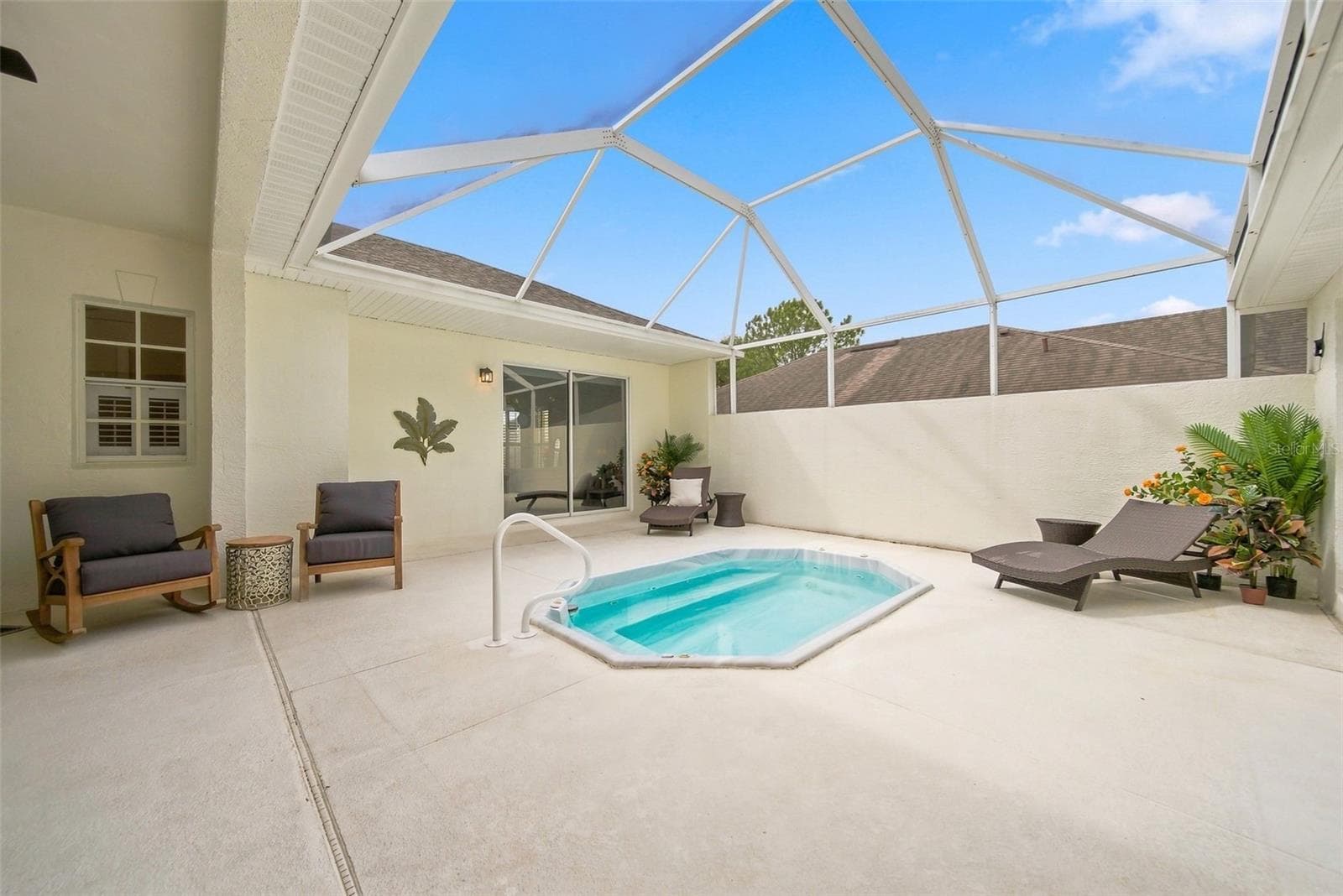 Courtyard - 2113 STONEBRIDGE WAY, CLERMONT