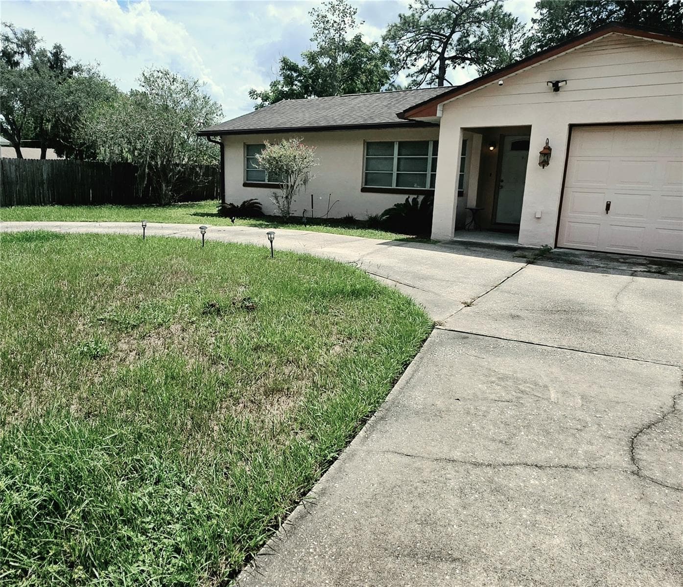 Single Family Residence at 153 E HIGHBANKS RD, DEBARY, photo 2 of 16