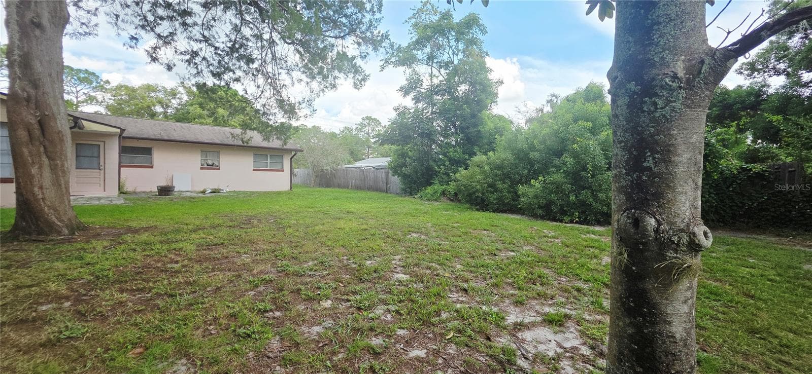 Single Family Residence at 153 E HIGHBANKS RD, DEBARY, photo 16 of 16