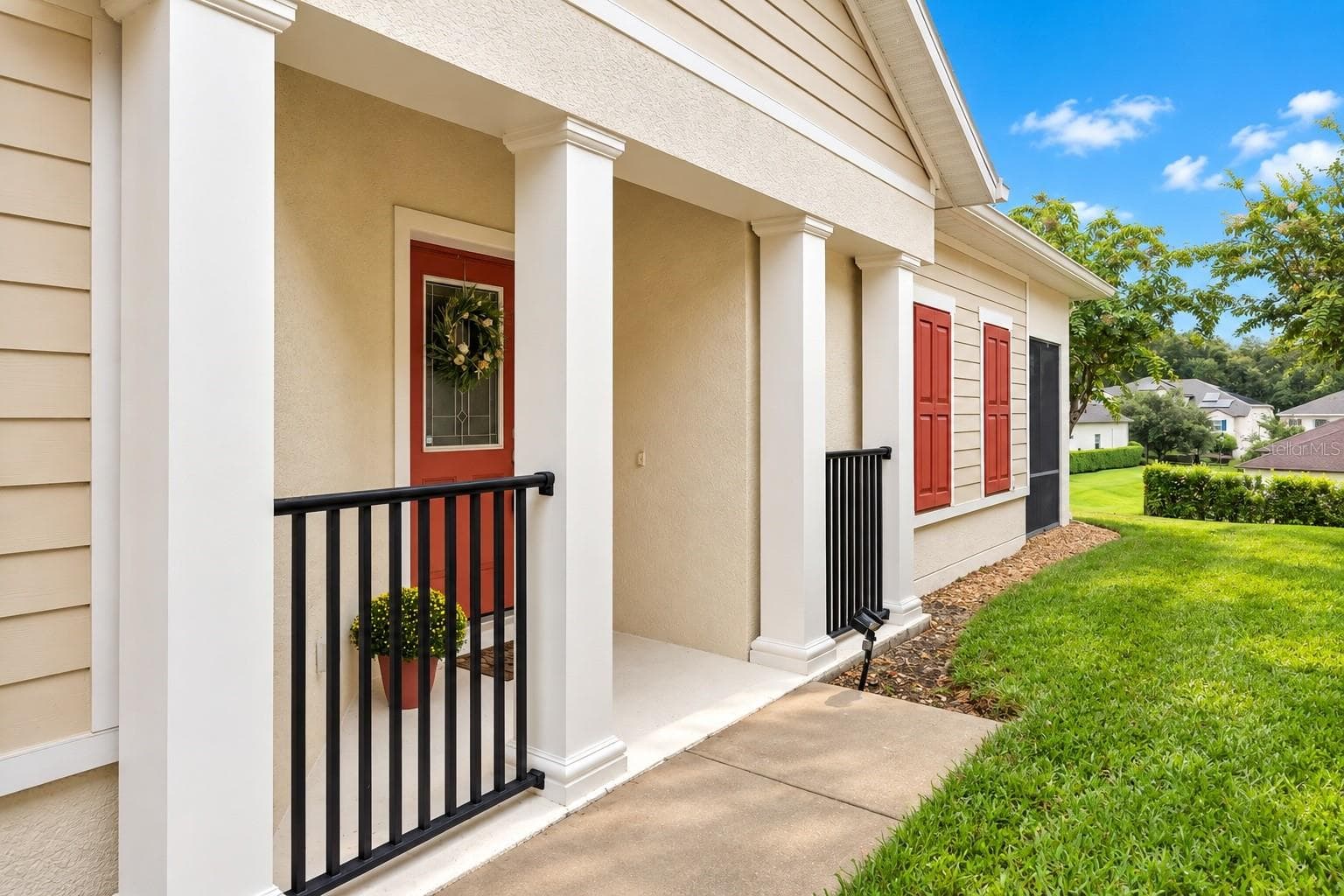 Villa at 21707 BELGIAN CT, MOUNT DORA, photo 3 of 45