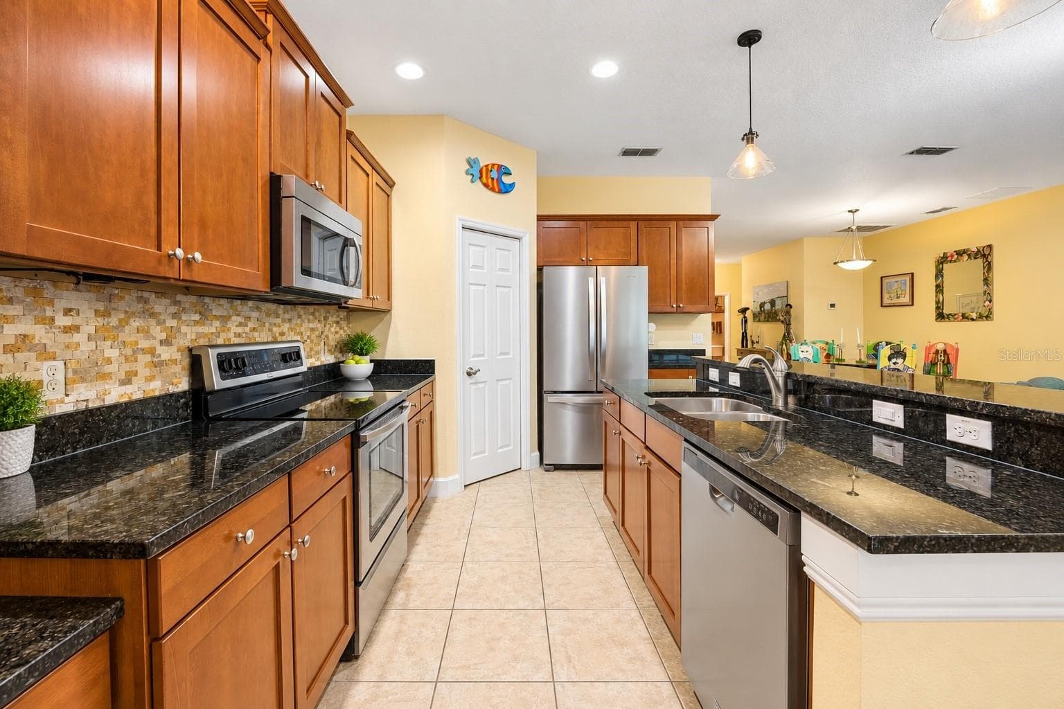 Villa at 21707 BELGIAN CT, MOUNT DORA, photo 8 of 45
