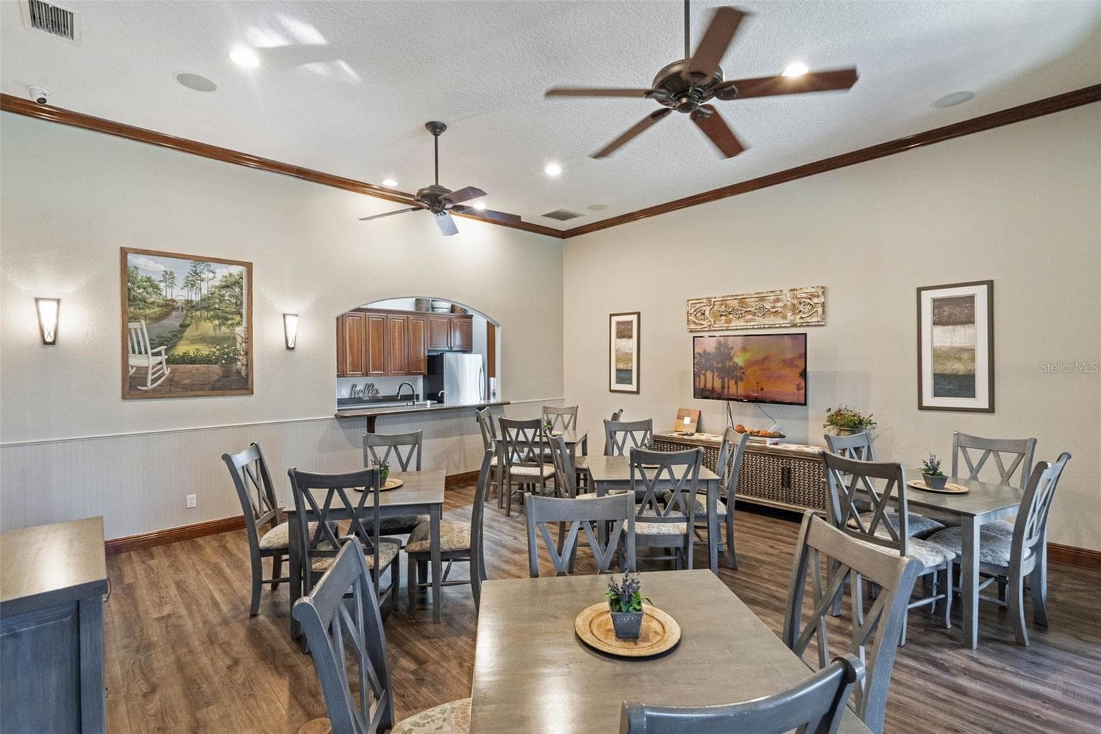 Villa at 21707 BELGIAN CT, MOUNT DORA, photo 36 of 45