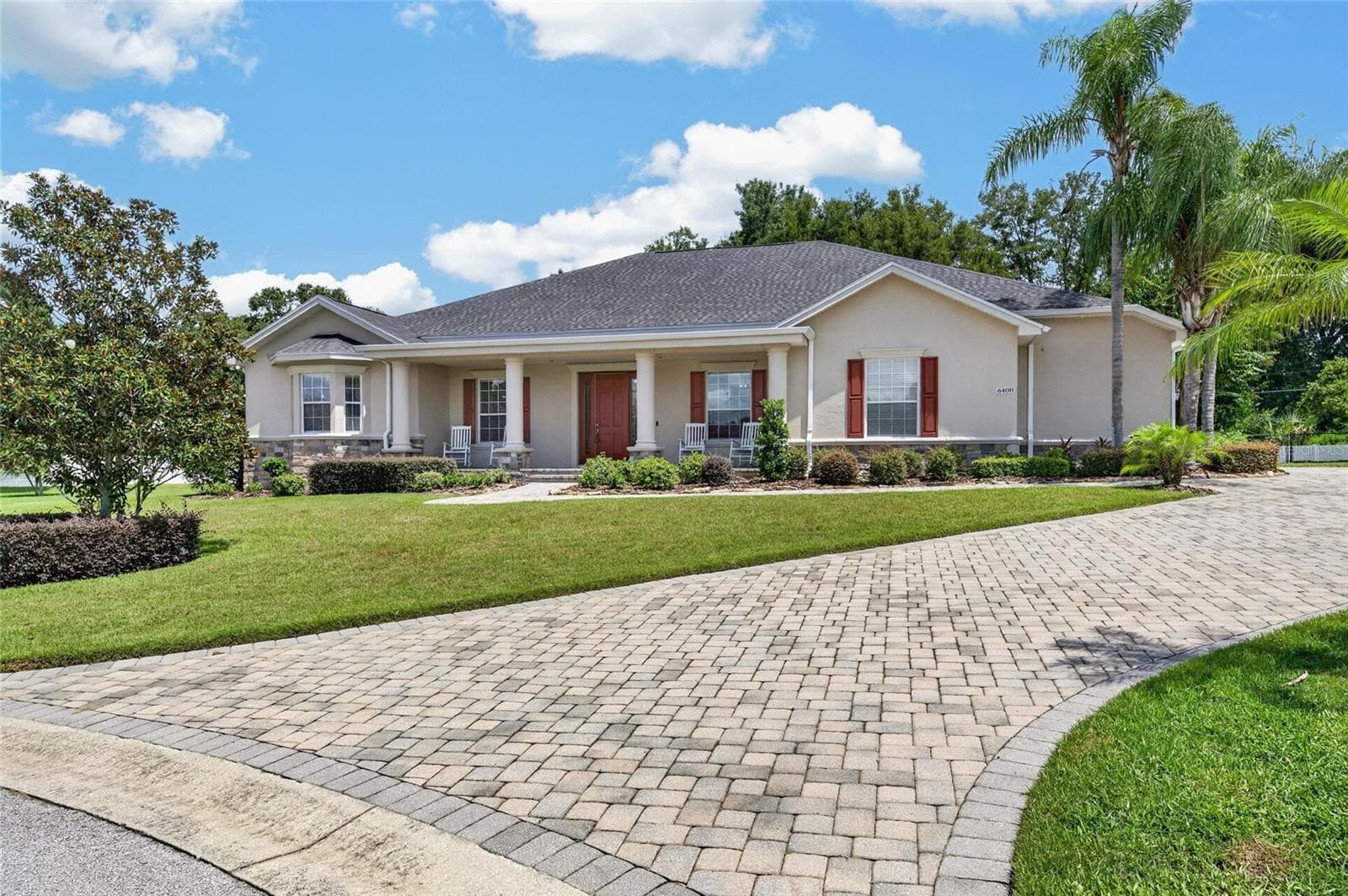 Single Family Residence at 6408 WALKERS GLEN DR, LAKELAND, photo 3 of 179