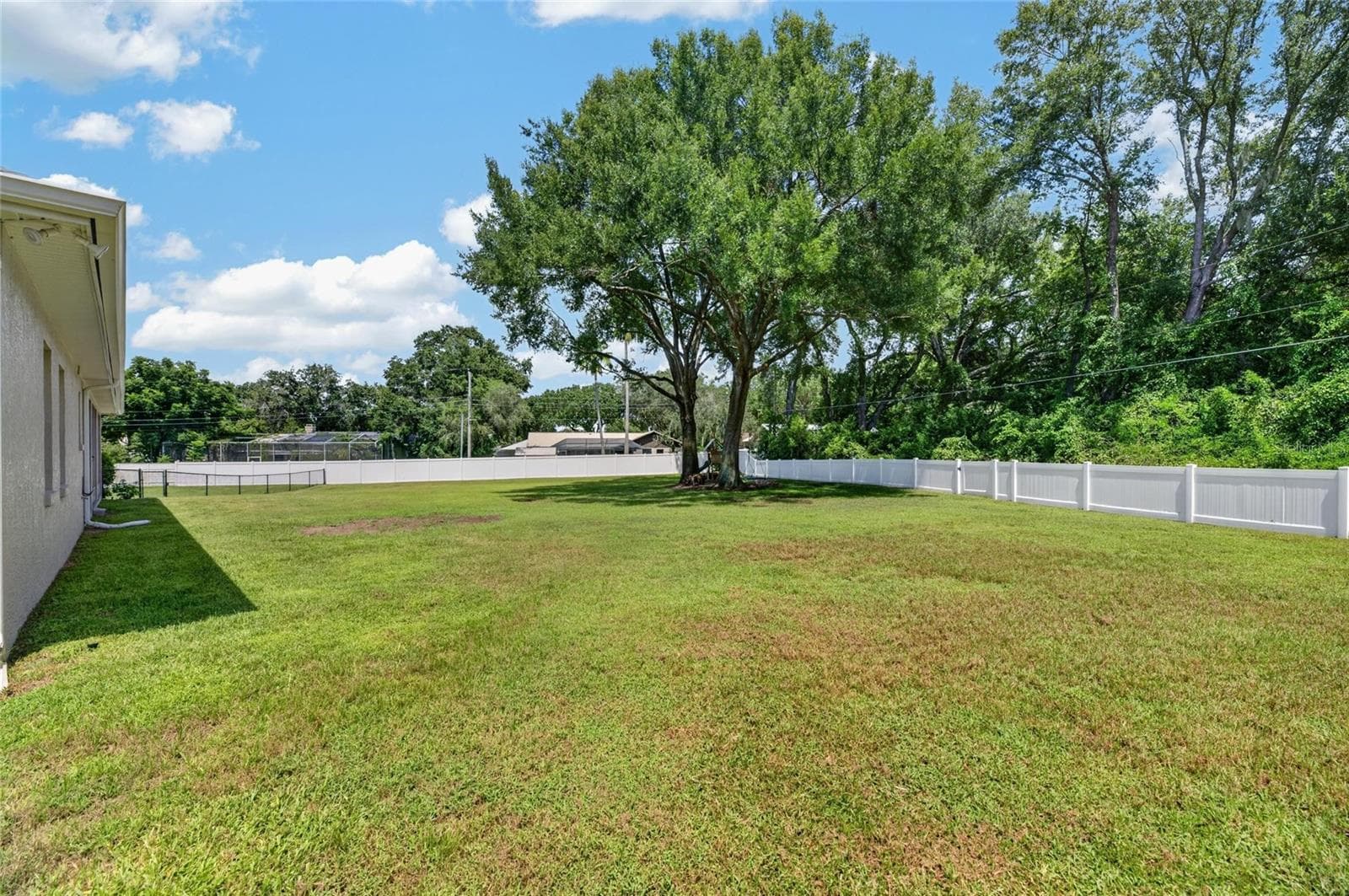 Single Family Residence at 6408 WALKERS GLEN DR, LAKELAND, photo 148 of 179