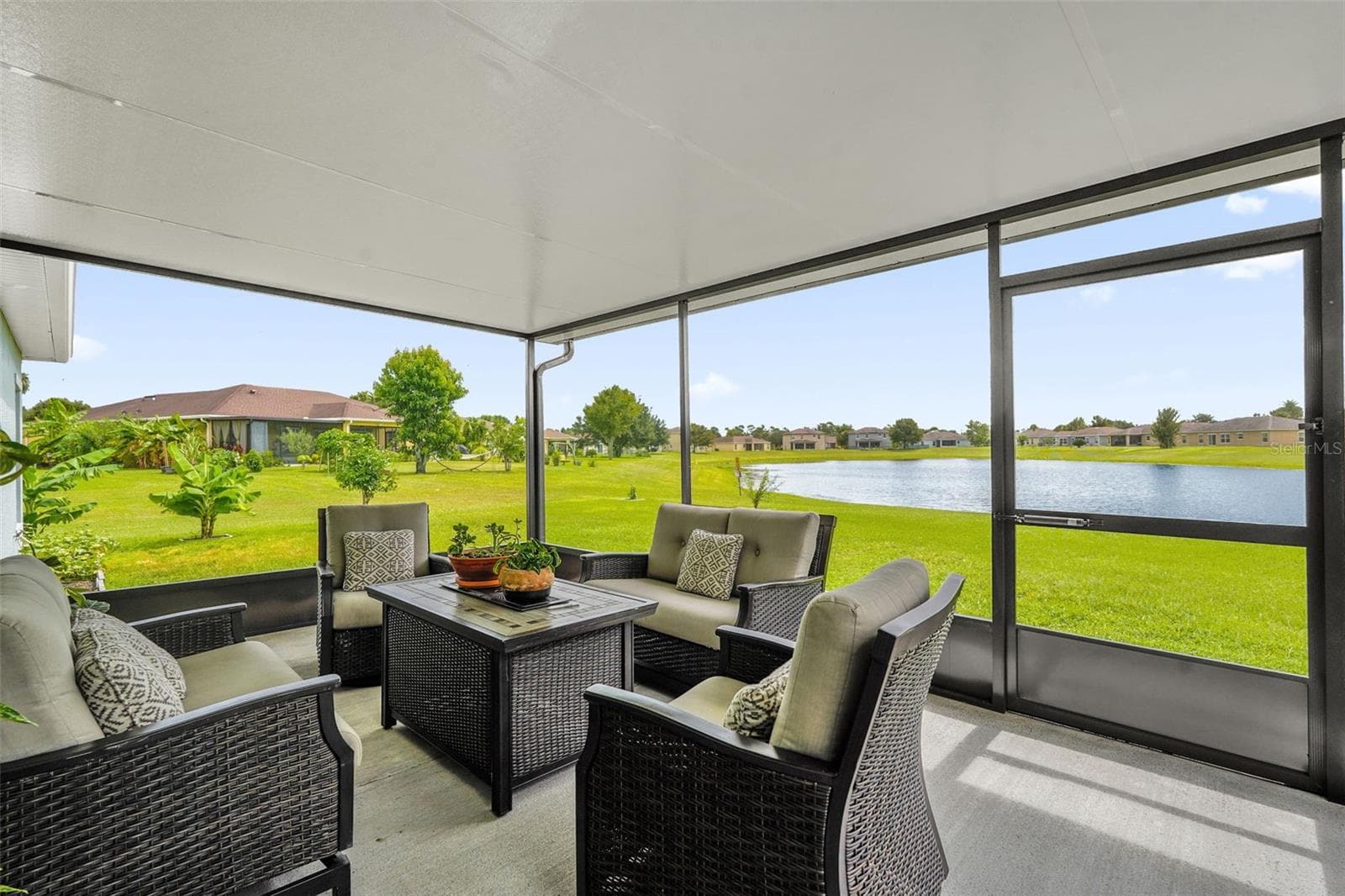 Single Family Residence at 3651 SAIL HARBOR DR, KISSIMMEE, photo 25 of 35