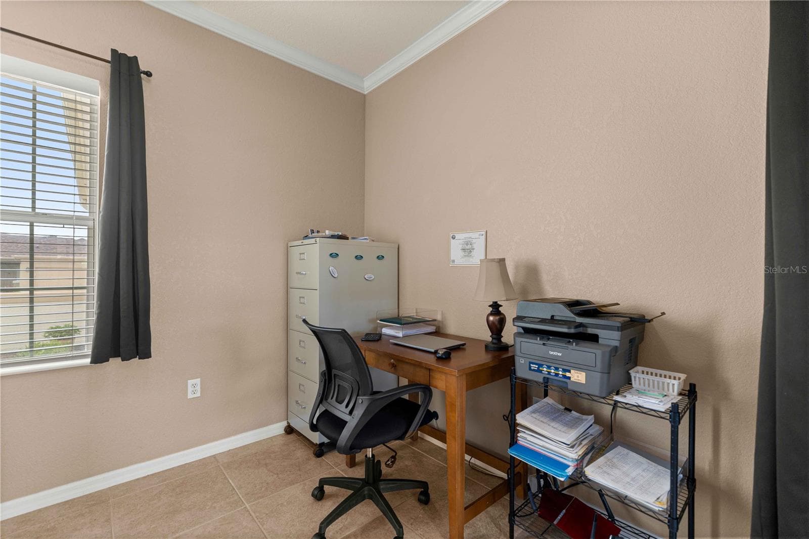 Office/Den - 9286 SE 128TH ST, SUMMERFIELD