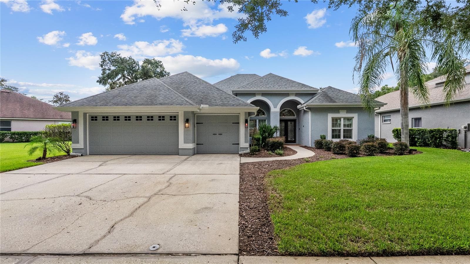 5924 CHERRY OAK DR