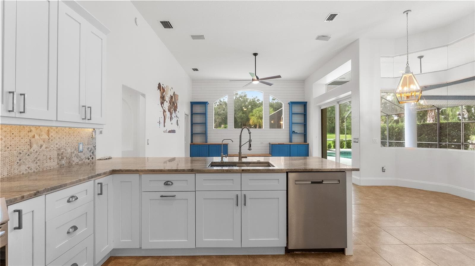 Single Family Residence at 5924 CHERRY OAK DR, VALRICO, photo 18 of 54