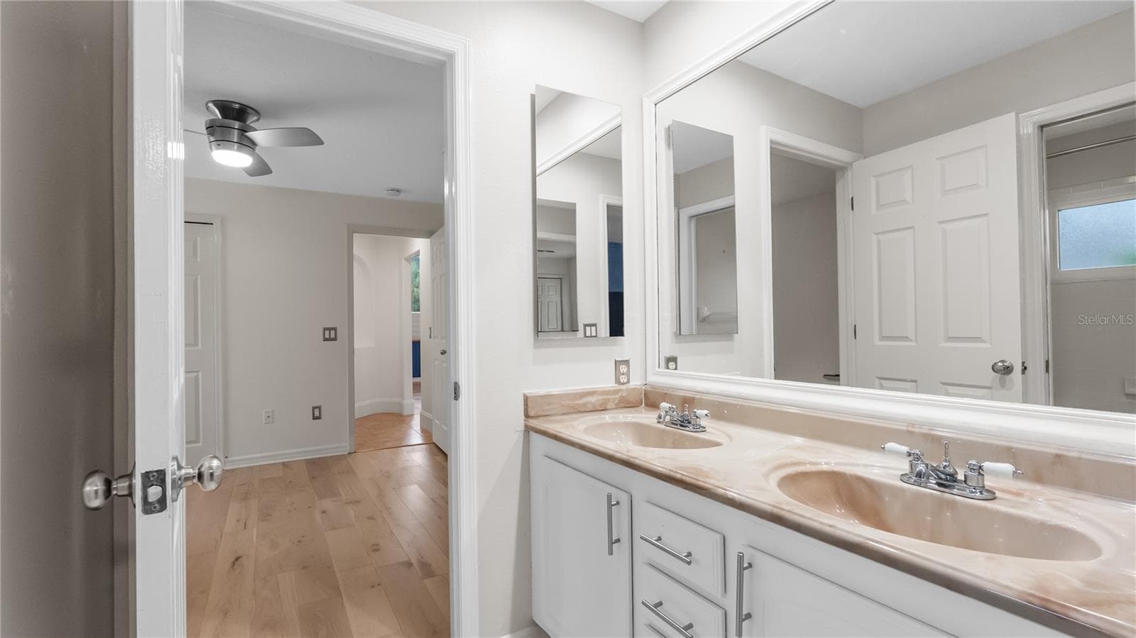 Single Family Residence at 5924 CHERRY OAK DR, VALRICO, photo 30 of 54