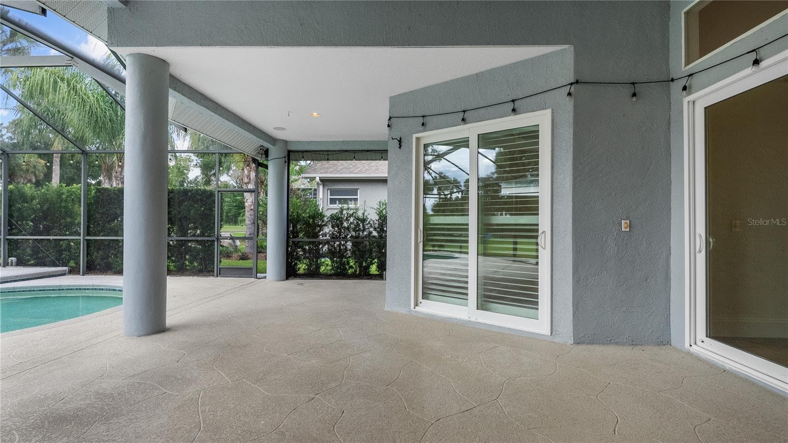 Single Family Residence at 5924 CHERRY OAK DR, VALRICO, photo 41 of 54