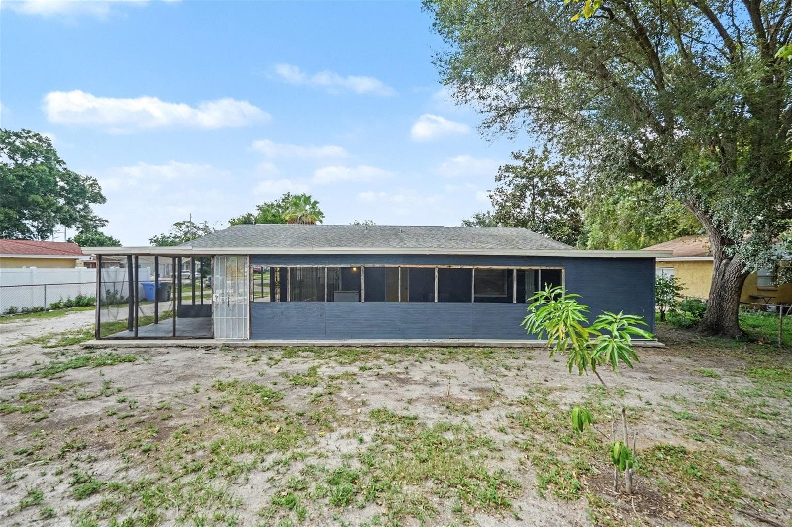 Single Family Residence at 8503 FISH LAKE RD, TAMPA, photo 29 of 30