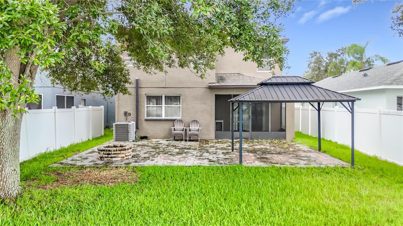 Single Family Residence at 7931 CARRIAGE POINTE DR, GIBSONTON, photo 54 of 59