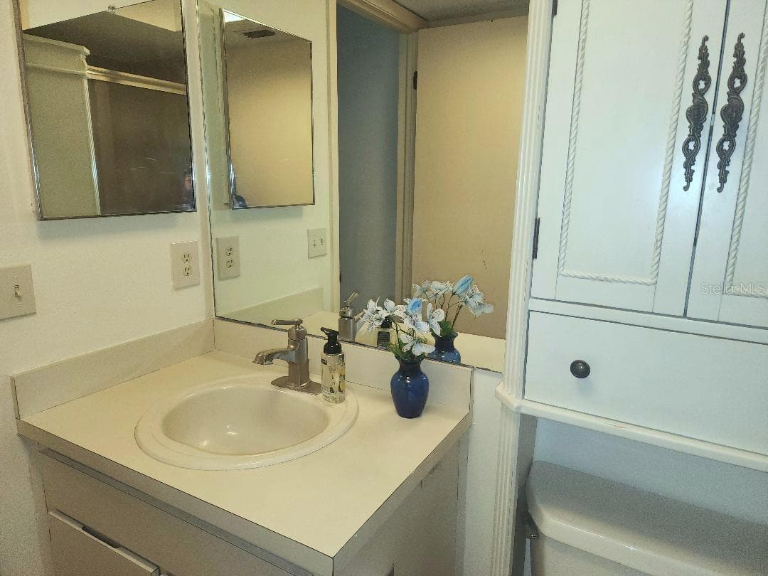 Condominium at 603 BALDWIN AVE #B, SAFETY HARBOR, photo 27 of 50