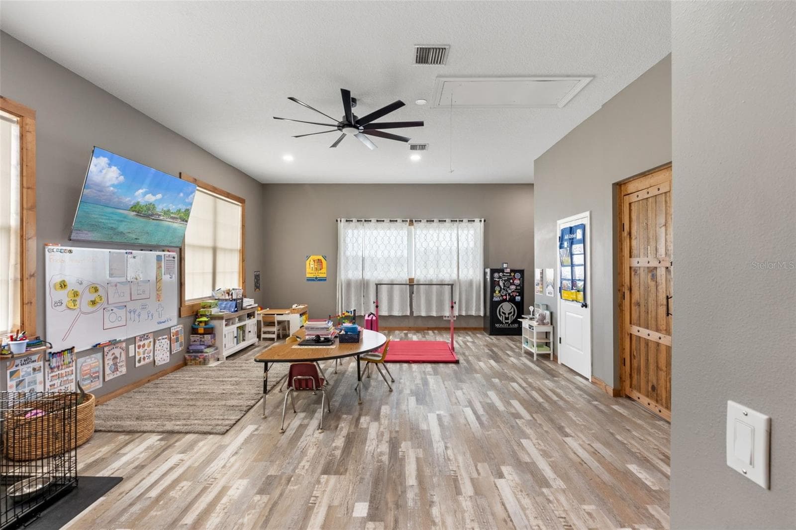 Single Family Residence at 11657 MOORE RD, LAKELAND, photo 65 of 93