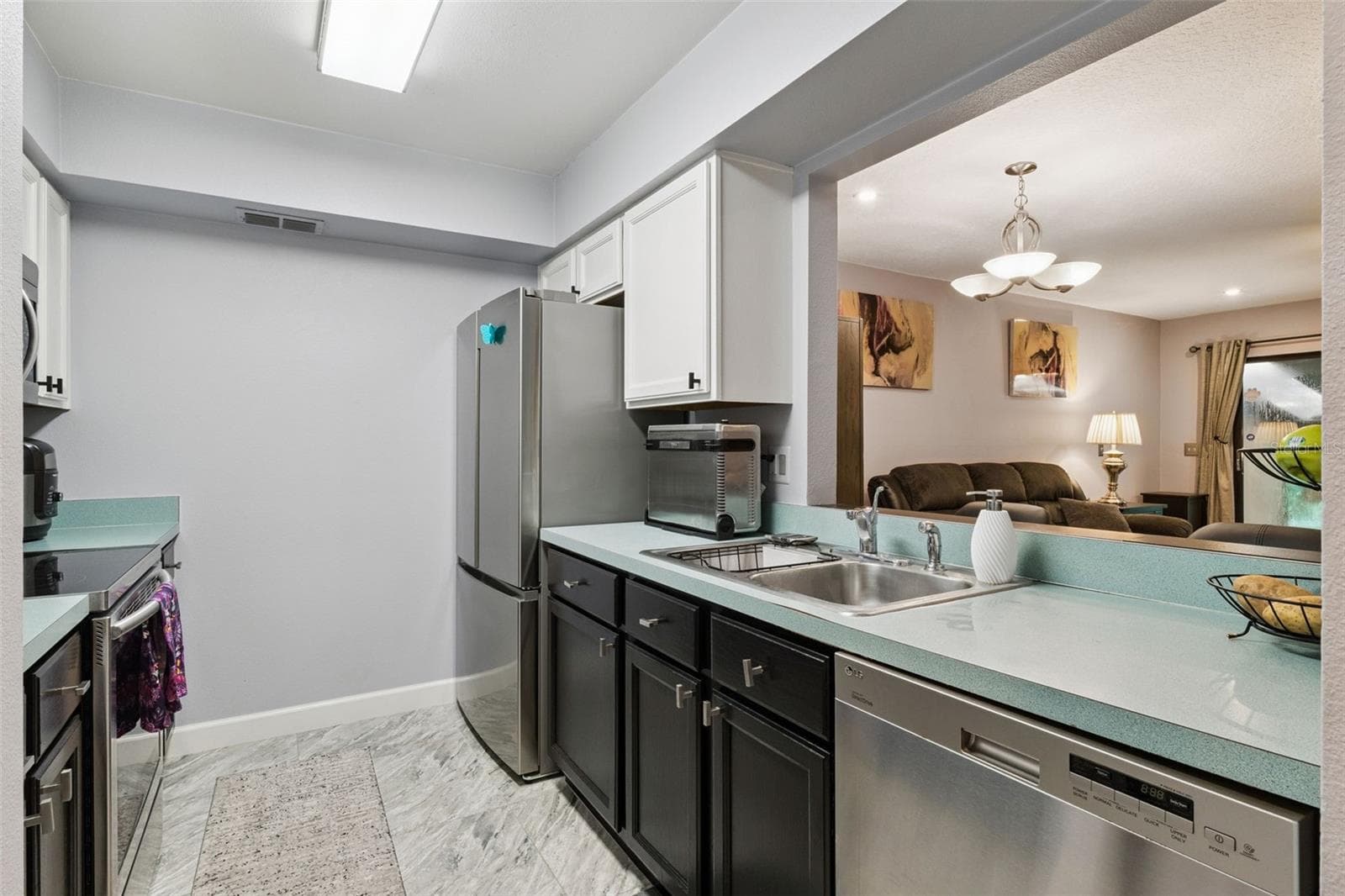 Townhouse at 476 CLUB DR, WINTER SPRINGS, photo 11 of 31