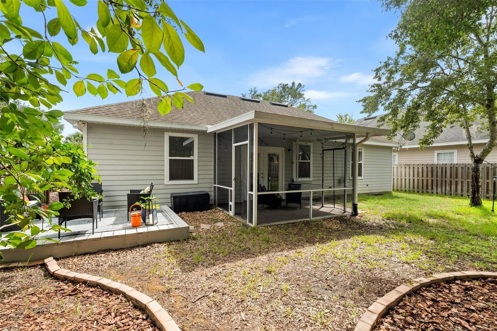 Backyard to relax or to have fun. Your choice! - 9028 SW 76TH AVE, GAINESVILLE