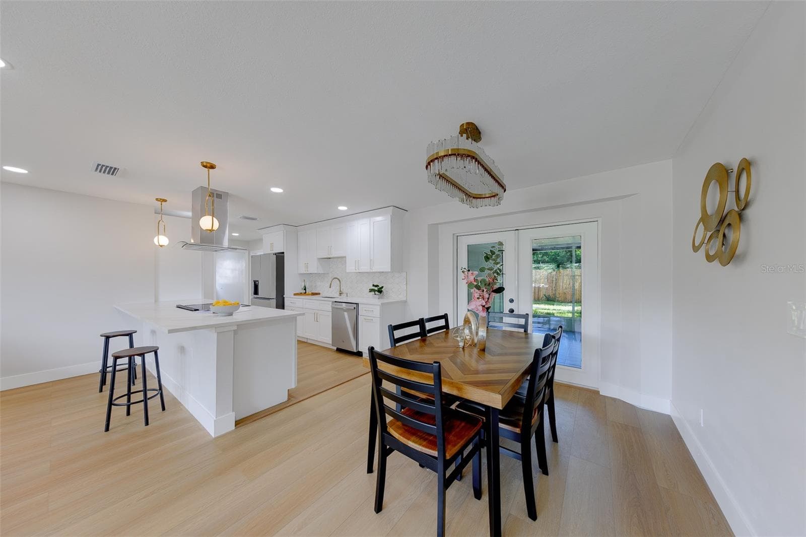 Single Family Residence at 471 SIERRA CIR E, LARGO, photo 11 of 79