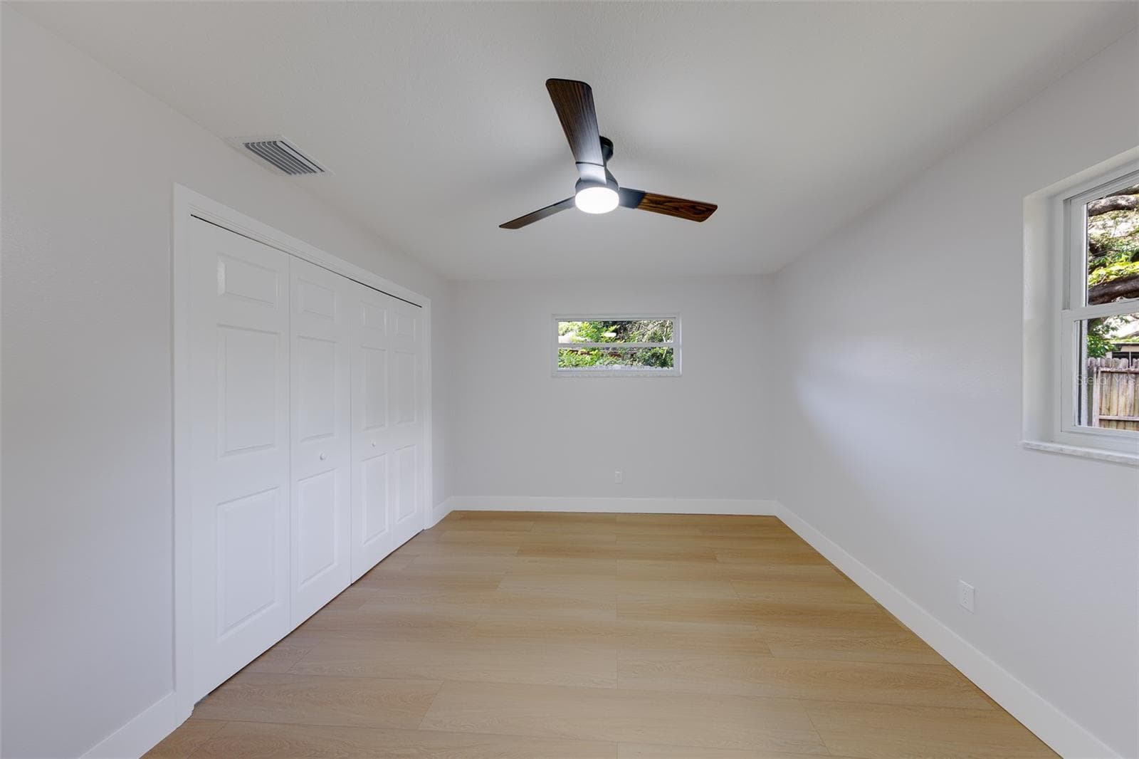 Single Family Residence at 471 SIERRA CIR E, LARGO, photo 22 of 79