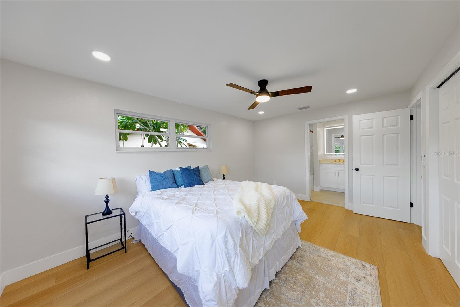 Single Family Residence at 471 SIERRA CIR E, LARGO, photo 34 of 79