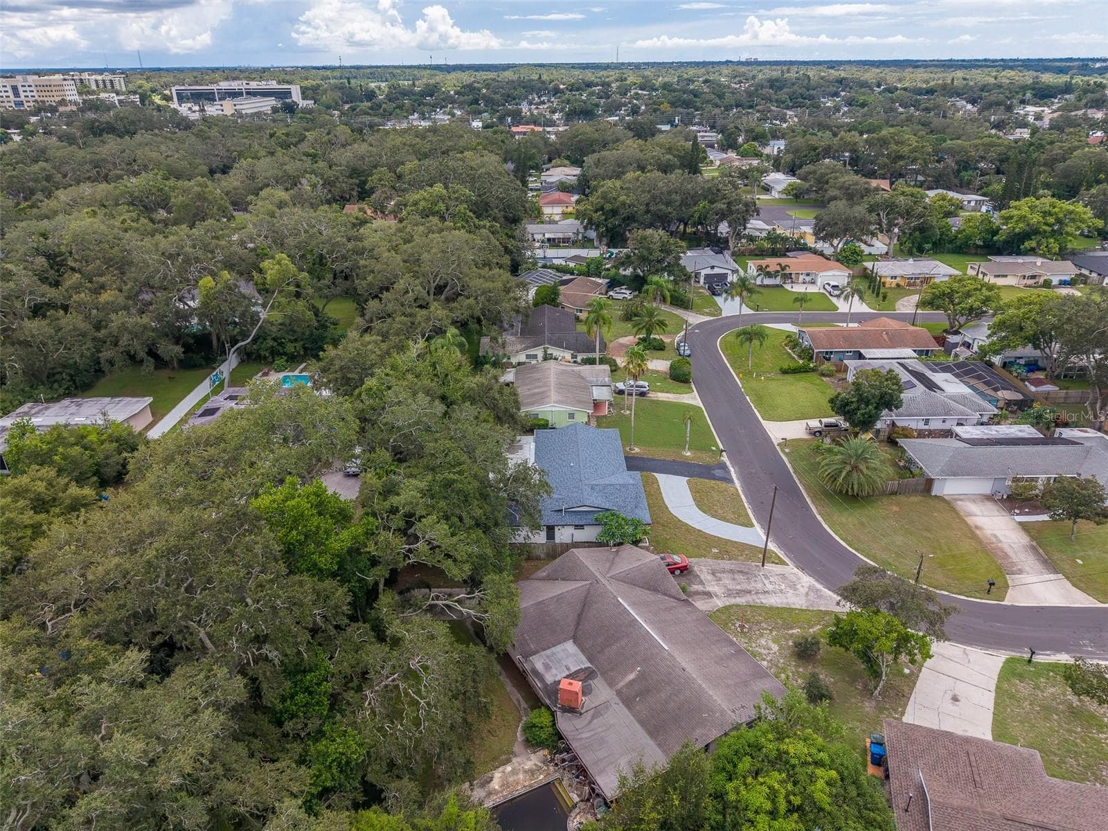 Single Family Residence at 471 SIERRA CIR E, LARGO, photo 68 of 79