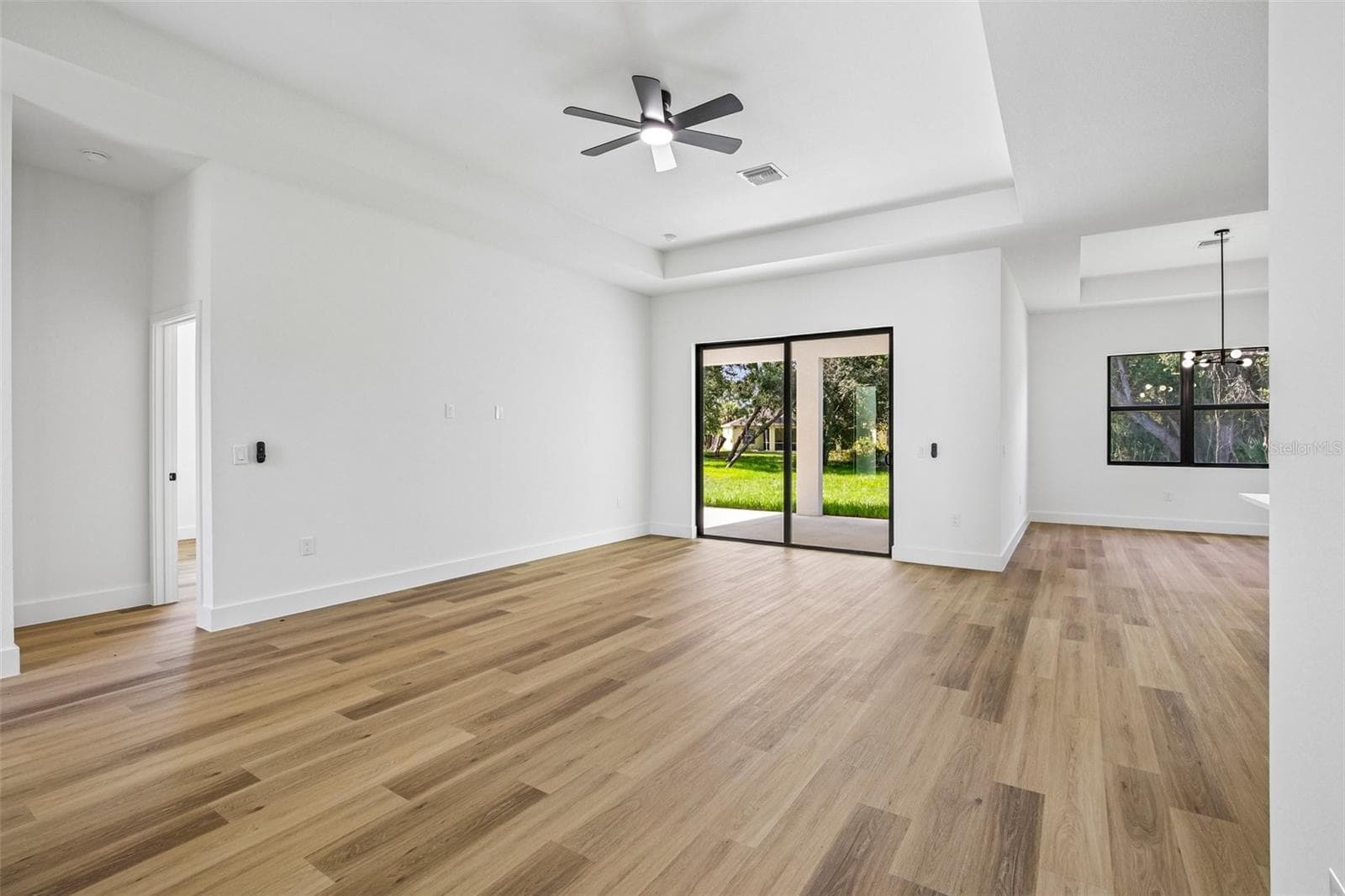 Single Family Residence at 2935 JOLLIVETTE RD, NORTH PORT, photo 5 of 41