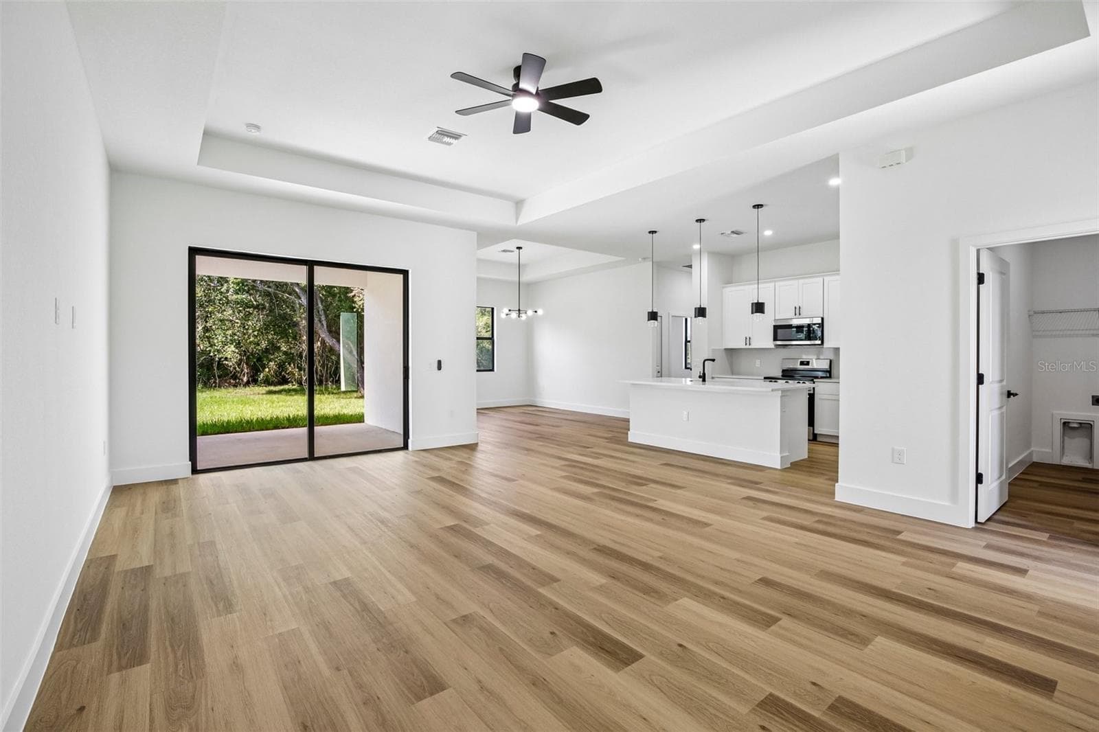 Single Family Residence at 2935 JOLLIVETTE RD, NORTH PORT, photo 6 of 41