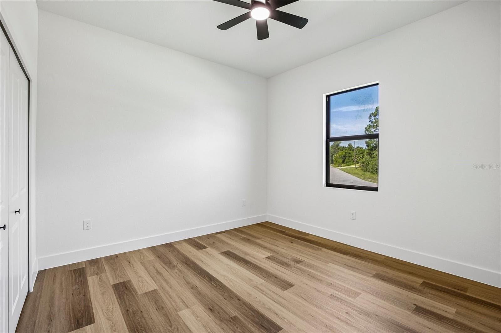Single Family Residence at 2935 JOLLIVETTE RD, NORTH PORT, photo 26 of 41
