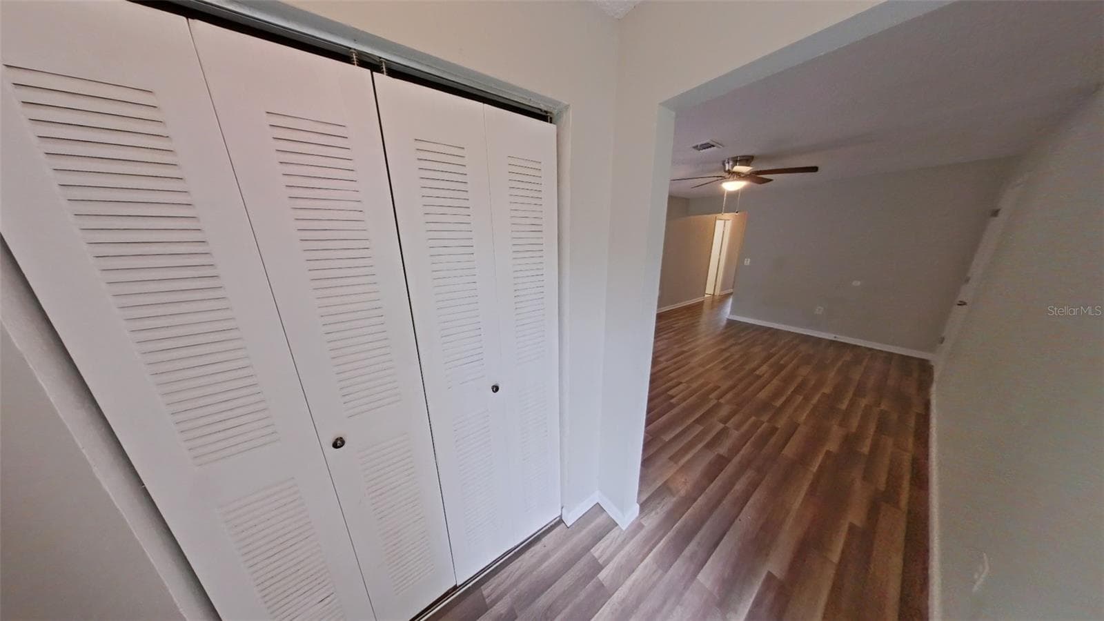 Apartment at 10352 HEMLOCK ST, SPRING HILL, photo 2 of 11