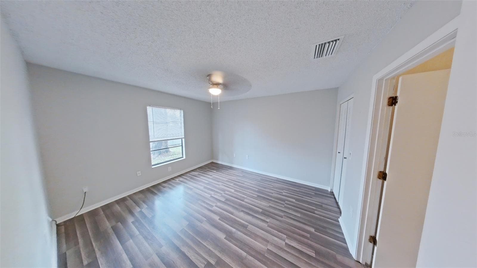 Apartment at 10352 HEMLOCK ST, SPRING HILL, photo 8 of 11