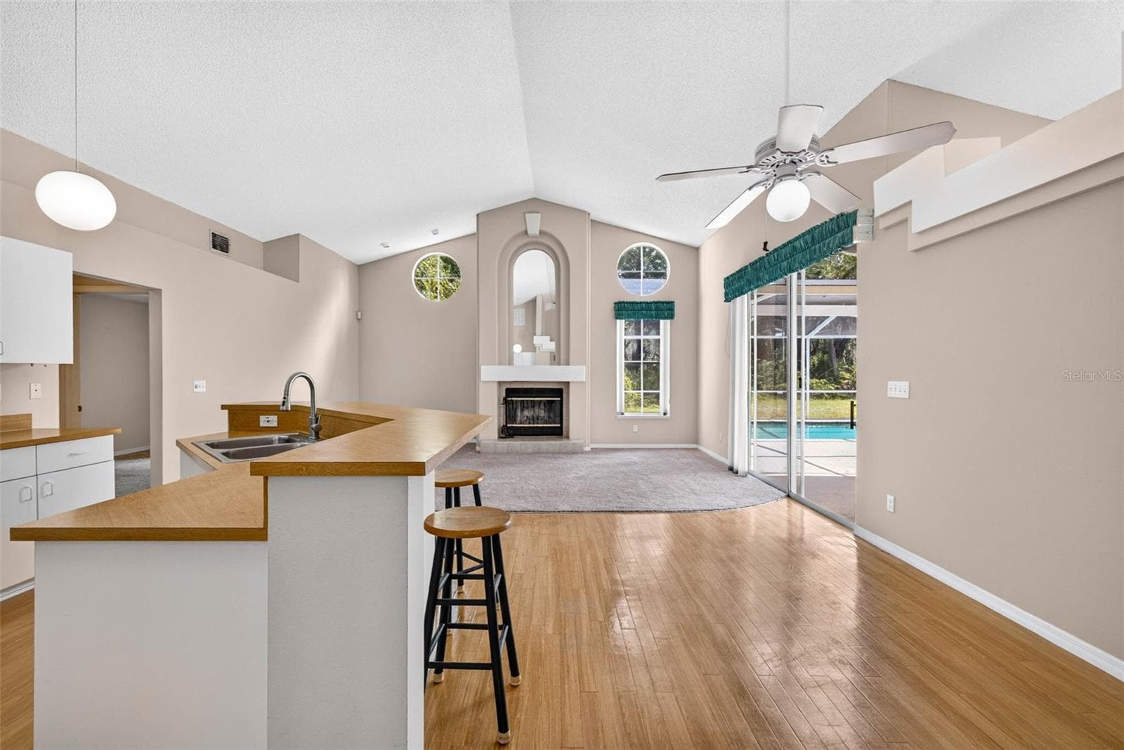 Single Family Residence at 3318 SILVERPOND DR, PLANT CITY, photo 13 of 40
